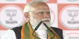 पश्चिम बंगाल में सियासी संग्राम तेज, पीएम मोदी और टीएमसी के बीच तीखे आरोप-प्रत्यारोप