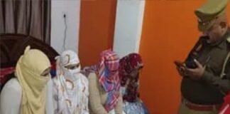 ओयो होटल में देह व्यापार का भंडाफोड़