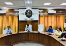 फार्मर रजिस्ट्री अनिवार्य, बिना पंजीकरण नहीं होगी गेहूं खरीद, डीएम ने दिए सख्त निर्देश