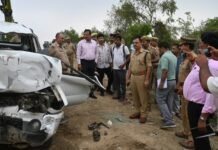 झपकी बनी काल: भीषण सड़क हादसे में छह की मौत, चार गंभीर घायल