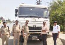 एआरटीओ व यातायात प्रभारी ने अभियान चलाकर की बड़ी कार्रवाई, डग्गामार बस समेत कई वाहनों पर जुर्माना