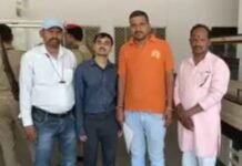 गौ माता को ‘राष्ट्र माता’ घोषित करने की मांग, हिन्दू सुरक्षा सेवा संघ ने डीएम को सौंपा ज्ञापन