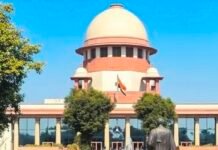 आवारा कुत्तों पर सुप्रीम कोर्ट सख्त, आदेश में बदलाव से इनकार