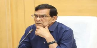 स्मार्ट मीटर के झटके से घिरे एके शर्मा! जनता के गुस्से के बाद ऊर्जा विभाग छिनने के संकेत, संघ ने सरकार को दी थी सख्त चेतावनी