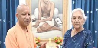 योगी कैबिनेट विस्तार आज संभव : छह नए चेहरों को मंत्री पद की शपथ दिला सकती है भाजपा