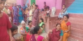 कलयुगी बेटे ने पिता को घर से बाहर बुलाकर मारी गोली, परिजनों में मचा कोहराम