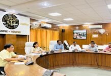 जल निगम परियोजनाओं की धीमी प्रगति पर डीएम सख्त, जीवीपीआर कंपनी को ब्लैकलिस्ट करने की संस्तुति