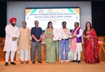 रक्तवीरों को राजधानी में मिला राष्ट्रीय सम्मान, संवेदना-2 अभियान के आयोजक हुए सम्मानित