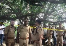 एक ही फंदे से लटके मिले प्रेमी-प्रेमिका के शव, युवती की मांग में मिला सिंदूर