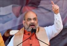 25 साल की निरंतर सेवा का दावा: अमित शाह बोले- ‘पीएम मोदी ने बिना छुट्टी 18 घंटे प्रतिदिन किया काम’