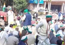 फार्मर रजिस्ट्री पर किसानों का बिगुल: टिकैत गुट के तेवर तल्ख