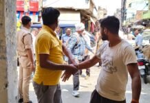 घूसखोर खनन अधिकारी संजय सिंह रिश्वत लेते आवास से रंगे हाथ दबोचा गया