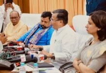 प्रभारी मंत्री के आदेश के बाद भी कार्रवाई ठंडे बस्ते में, दोषी पाए गए प्रधान-सचिव पर अब तक नहीं गिरी गाज