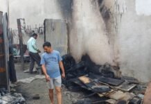 कबाड़ गोदाम में भीषण आग, लाखों का सामान जलकर राख