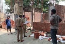 निर्माणाधीन कादरीगेट थाने का एसपी ने किया निरीक्षण