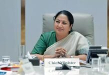 पीएम मोदी के 12 साल पूरे होने पर सीएम रेखा गुप्ता ने कहा- विकास यात्रा को मिली नई रफ्तार