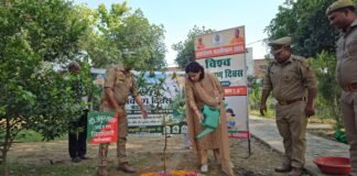 विश्व पर्यावरण दिवस पर जिलाधिकारी डॉ अंकुर लाठर ने किया वृक्षारोपण