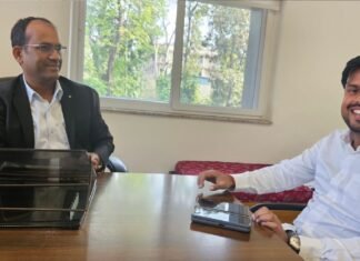 संघर्ष, संवेदना और सफलता की मिसाल: डॉ. राकेश कुमार पटेल अब आईएएस