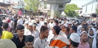 जम्मू-कश्मीर से लौट रहे परिवार पर टूटा कहर, संभल हादसे में तीन की मौत, जनाज़े में उमड़ा जनसैलाब