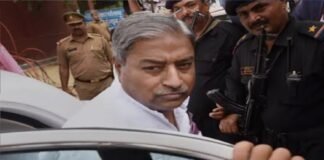 राम मंदिर चढ़ावा विवाद में सियासी भूचाल भड़के विनय कटियार