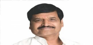 केशव के दावे पर शिवपाल का पलटवार, बोले- खुद सीट नहीं बचा पाए, सपा में टूट असंभव