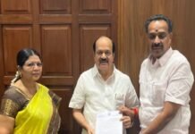 AIADMK को एक लगा एक और झटका! विधायक विजयभास्कर ने दिया इस्तीफा