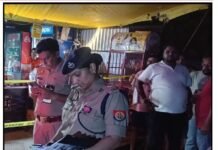 फर्रुखाबाद में गुंडाराज हावी, बैकफुट पर पुलिस! सरेबाजार कारोबारी की हत्या