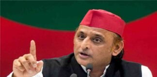 देवरिया हत्याकांड पर अखिलेश का BJP सरकार पर हमला, बोले- पीड़ितों को नहीं मिल रहा न्याय