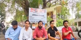 लखनऊ विश्वविद्यालय में 41वें दिन भी छात्रों का धरना जारी, फीस वृद्धि और निष्कासन के विरोध में आंदोलन तेज
