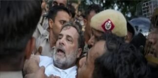 क्या लोकतंत्र में असहमति की यही कीमत है?