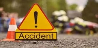 बांदा में सड़क हादसा, 2 बाइकों के बीच जोरदार भिड़ंत, दो की मौत, 4 गंभीर घायल