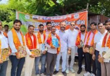 अमृतपुर की सियासत में डॉ. युवराज सिंह का बढ़ता कद, भाजपा के टिकट की दौड़ में मजबूत दावेदार!