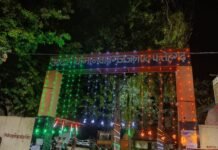 तिरंगे की रोशनी में नहाया नवाबगंज, स्वतंत्रता दिवस की पूर्व संध्या पर दिखा देशभक्ति का रंग