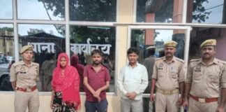चोरी के मामले में चार गिरफ्तार, कार सहित 59,710 रुपये नकद बरामद।