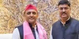 सपा का पहला टिकट हुआ घोषित, अयोध्या से पवन पांडे होंगे उम्मीदवार
