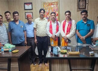 जन उद्घोष व्यापार मंडल के जिला कार्यालय में 15 अगस्त को लेकर आयोजित हुई बैठक