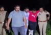 अलीगढ़ पुलिस और कार सवार बदमाशों के बीच मुठभेड़, तीन बदमाशों के पैर में गोली लगी, 4 गिरफ्तार,