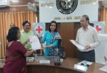 युवा ही देश का भविष्य, रक्तदान से बचाई जा सकती हैं अनमोल जिंदगियां : डीएम