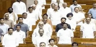 1 मिनट में लोकसभा स्थगित, करीब घंटेभर चली राज्यसभा, हंगामे और विरोध के बीच मानसून सत्र खत्म
