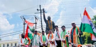 जन उद्घोष व्यापार मंडल ने ध्वजारोहण एवं तिरंगा यात्रा के साथ मनाया स्वतंत्रता दिवस