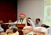 बीजेपी का मतलब भाग जाओ पाकिस्तान : अखिलेश यादव