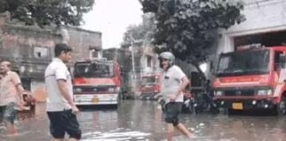 यूपी में बारिश-बाढ़ का कहर: लखनऊ की सड़कें तालाब