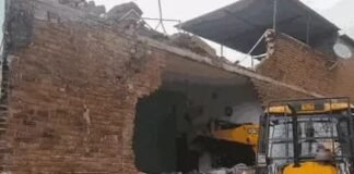 पटाखा फैक्ट्री विस्फोट के आरोपी शकील के घर चला बुलडोजर