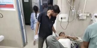 सड़क किनारे घायल मिला अज्ञात युवक