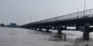 गंगा-रामगंगा का जलस्तर घटा, बाढ़ से राहत की उम्मीद; चित्रकूट डिप से हटा पानी