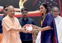 नियुक्ति पाने वालों से पैसे मांगने वाले को जेल में सड़ना पड़ेगा: सीएम योगी