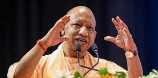 एक लाख नौकरियों पर सियासी घमासान