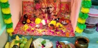 आधी रात गूंजे ‘नंद घर आनंद भयो’ के जयकारे