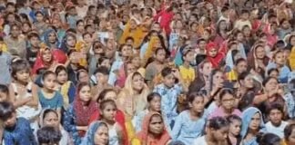 गणेश महोत्सव में सजीं भव्य झांकियां, दुर्गा और नरसिंह के स्वरूप ने मोहा श्रद्धालुओं का मन