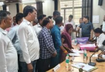 तहसील परिसर में संचालित CSC केंद्रों पर कार्रवाई की मांग, अधिवक्ताओं ने उठाए सवाल